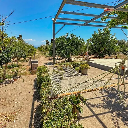 Nyaraló Astros Peloponnese With A Fireplace 09