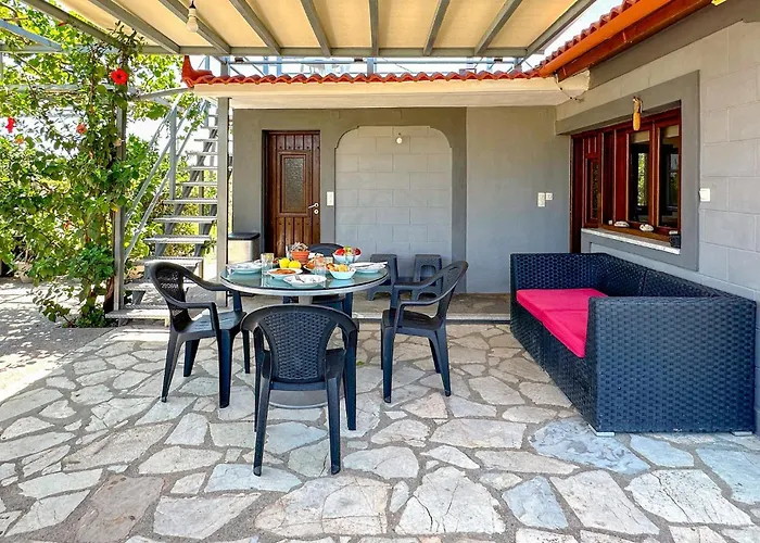 Astros Peloponnese With A Fireplace 09 Casa de Férias