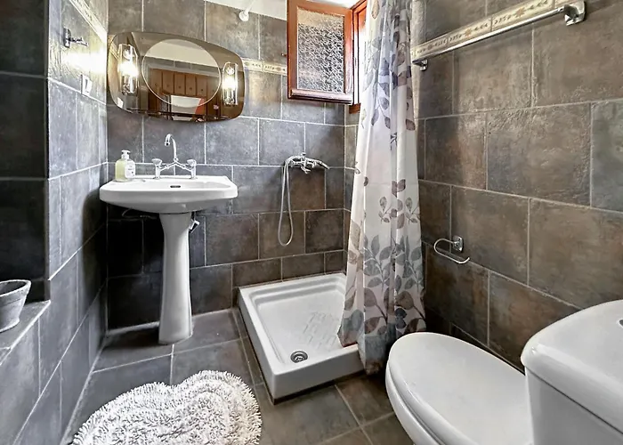 Astros Peloponnese With A Fireplace 09 Casa de Férias